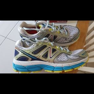 New with box women’s New BalanceW860 7.5 wide